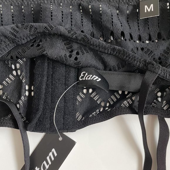 Etam Garter Belt - Picture 5 of 5